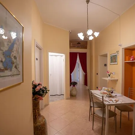 L'opera Guest house 2*