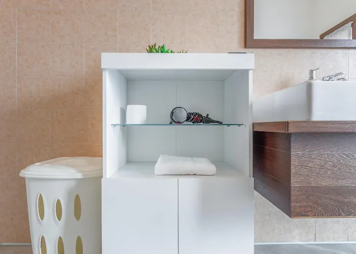 Opera Et - 200m Dall'arena E Parcheggio Convenzionato 3*